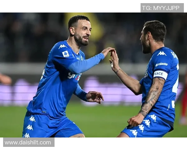 恩波利与斯帕尔马的激烈对决揭示意甲新赛季的竞争格局与球队实力对比